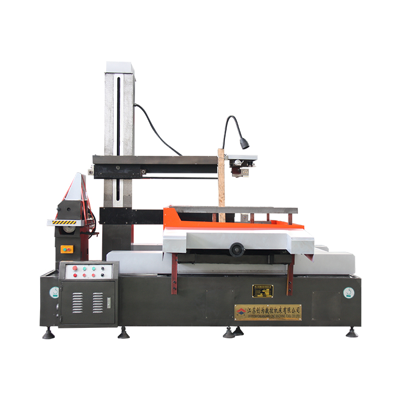DK77100 AZ STEPER CNC WIRE EDM Nopea leikkauskone nostomoottorilla