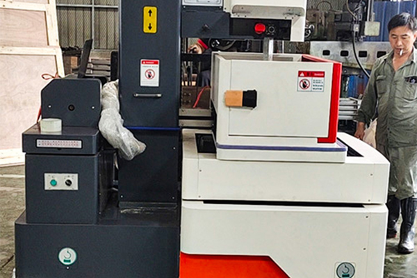 Jiangsu Chuangwei CNC COUNTY TOLEG Co., Ltd.