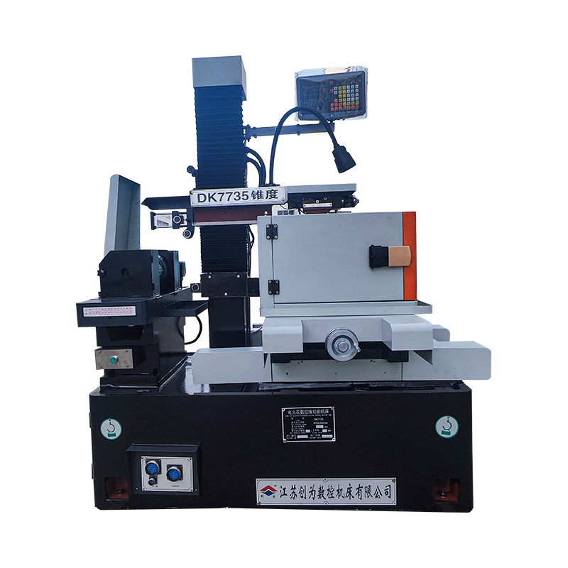 DK7735FZ High-paineen vesisäiliön askel CNC EDM -langan leikkauskone
